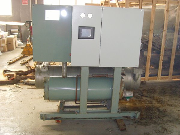 双滦酒店中央空调不停机清洗方法介绍